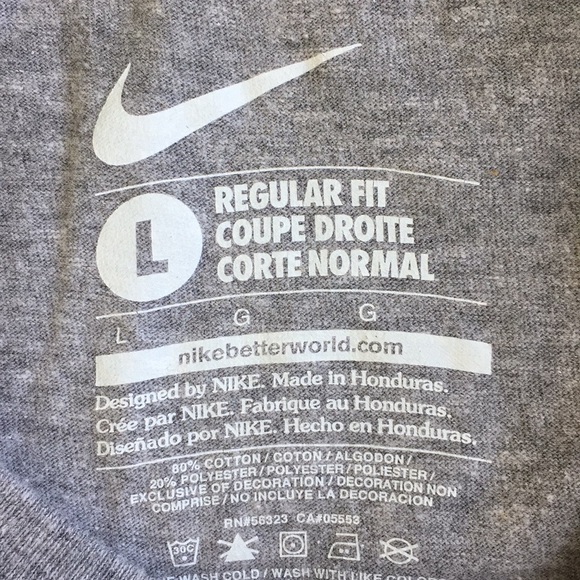 πHPπ Nike Graphic Print T-shirt - Picture 3 of 5